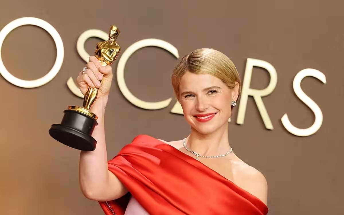 Jessie Buckley – Hamnet - Nel nome del figlio