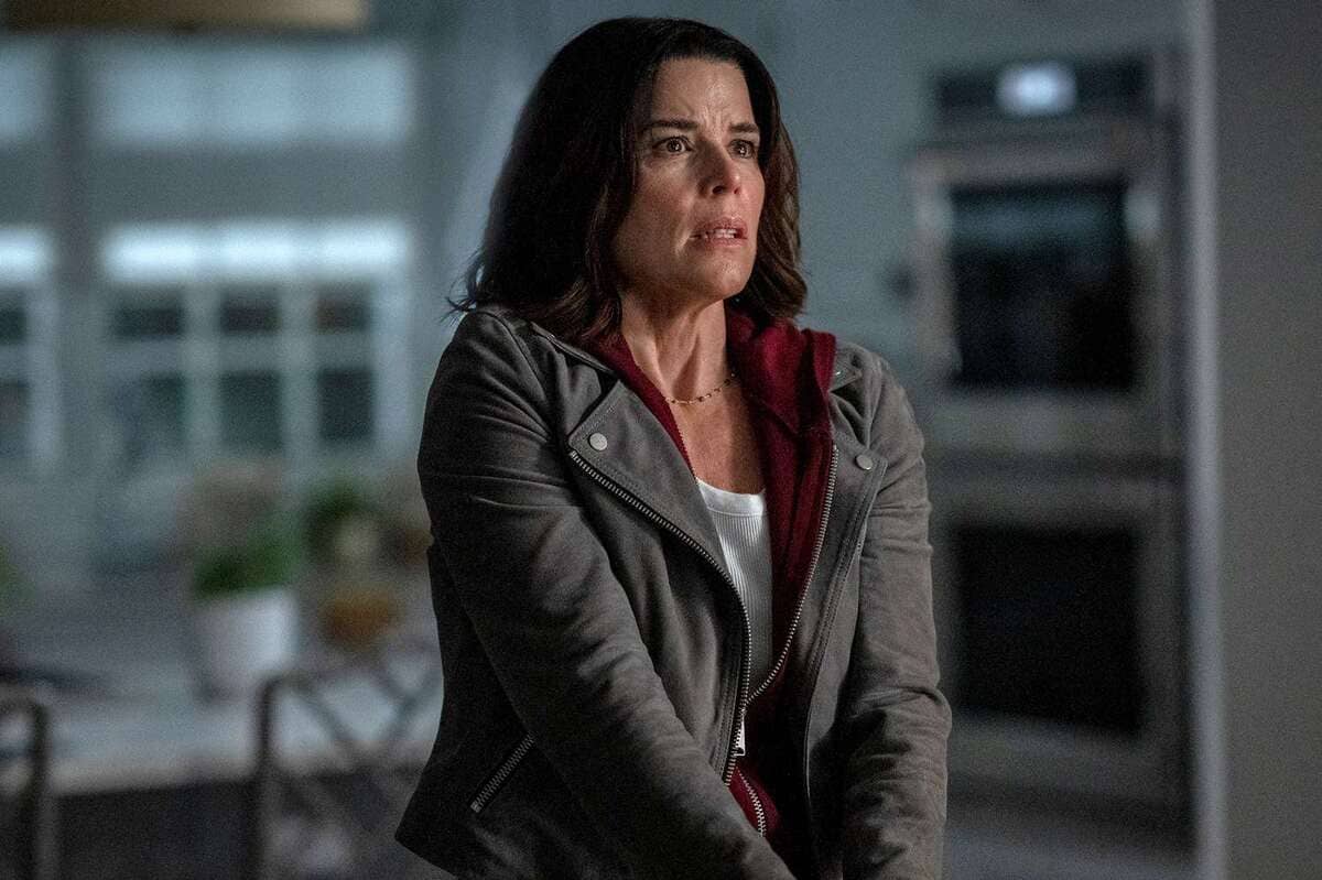 Neve Campbell in Scream 7